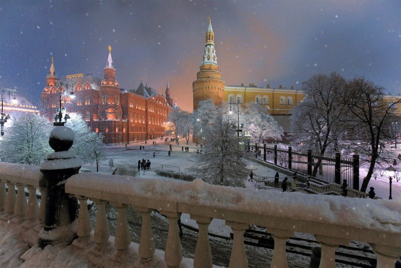 Красивая зима в Москве