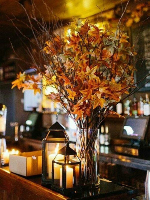Осенний декор кофейни