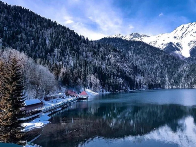 Абхазия Рица зима