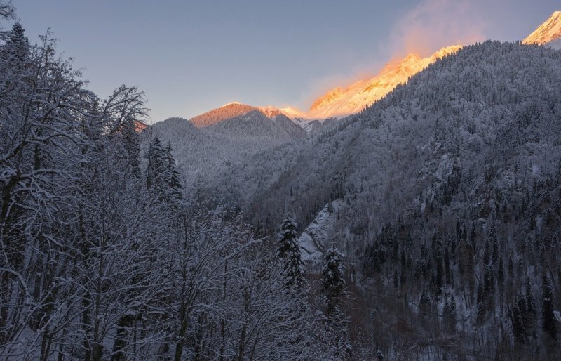 Зимние горы в Абхазии