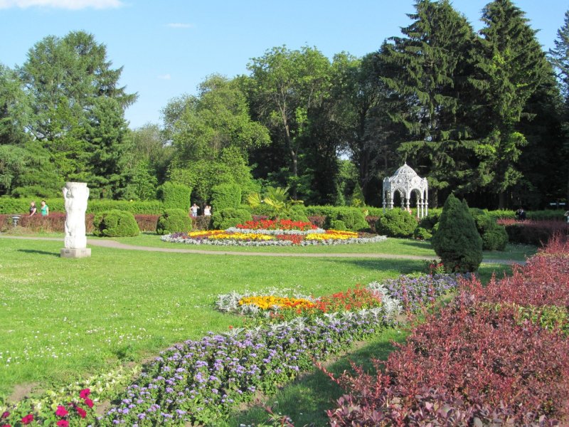 Минск парк Челюскинцев Ботанический сад