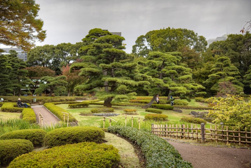 Сады Императорского дворца Японии