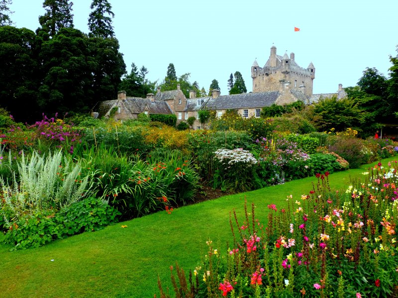 Замок Каудор Шотландия
