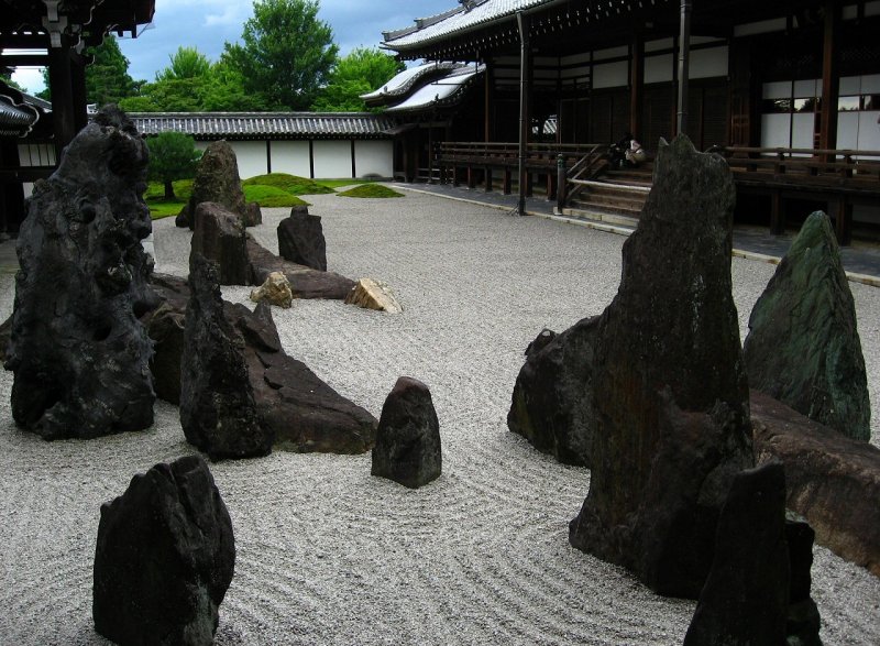 Сад 7 камней в Японии