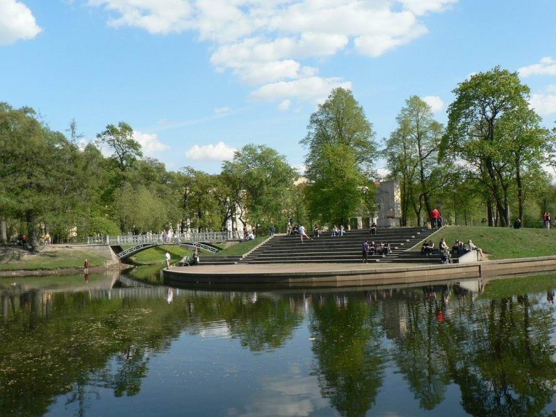 Таврический парк в Санкт-Петербурге