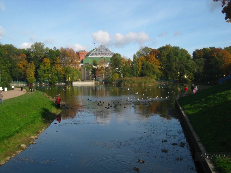 Таврический парк в Санкт-Петербурге