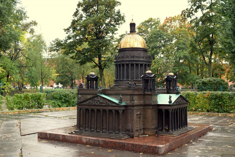 Александровский парк Исаакиевский собор