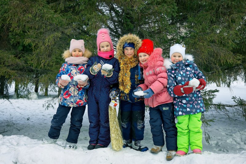 Фотосессия зимой в детском саду