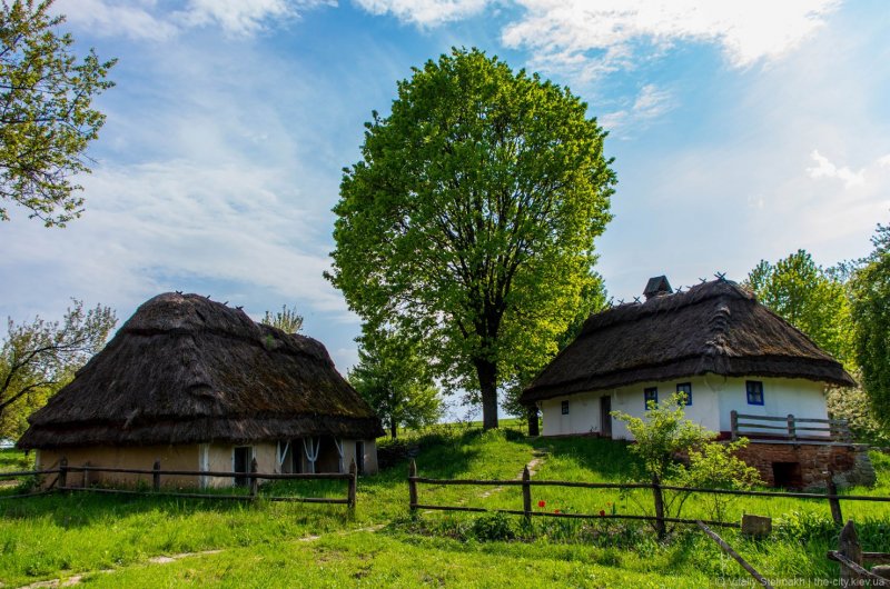 Дземброня село Карпаты Украина