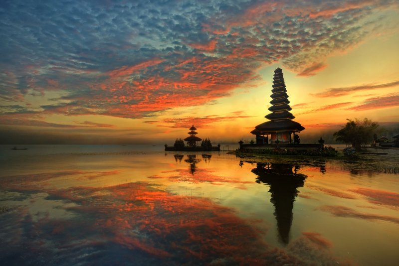 Бали закат Индонезия храм