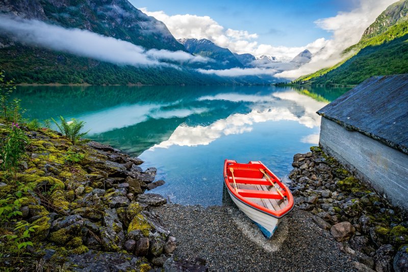 Норвегия фьорды лодка