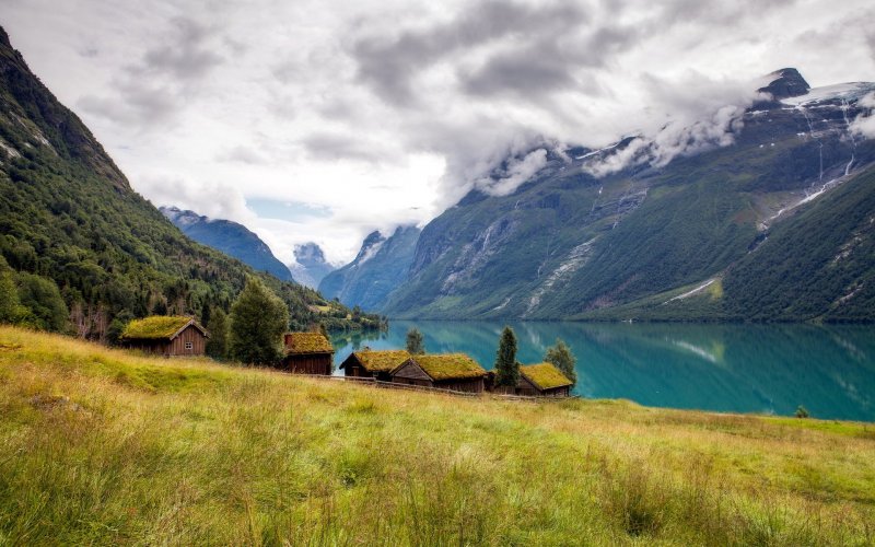 Озеро лаватнет Норвегия картинки