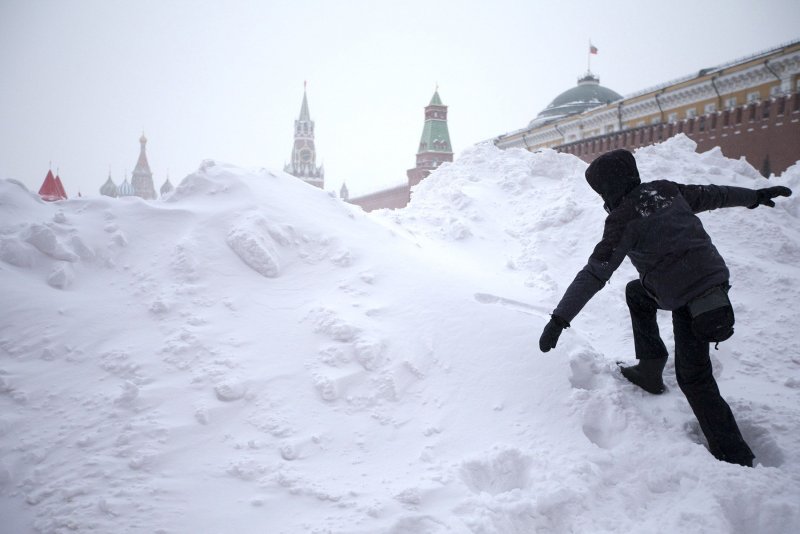 Москва снегопад 2021