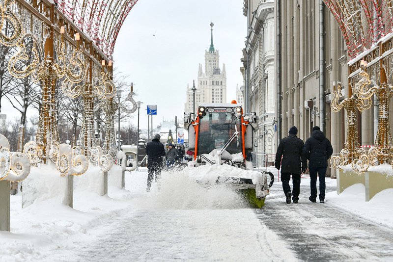 Сильный снегопад в Москве 2021