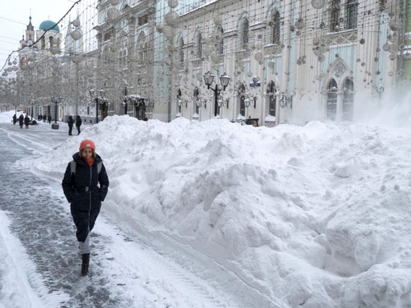 Москва зима снегопад
