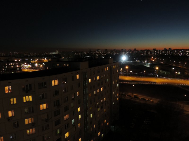 Вид с крыши ночью