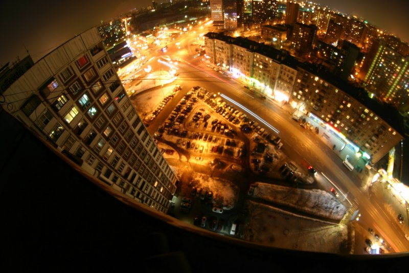 Снимок с крыши ночью