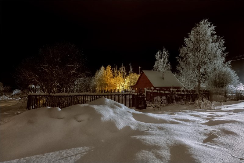Зимняя ночь в деревне