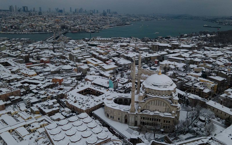 Снег в Стамбуле 2022