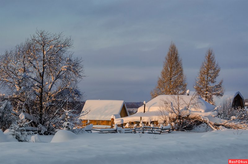 Уральская деревня зимой