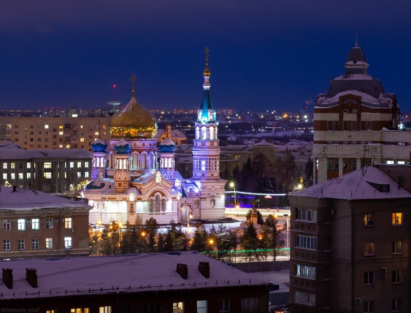 Омск Соборная площадь ночью