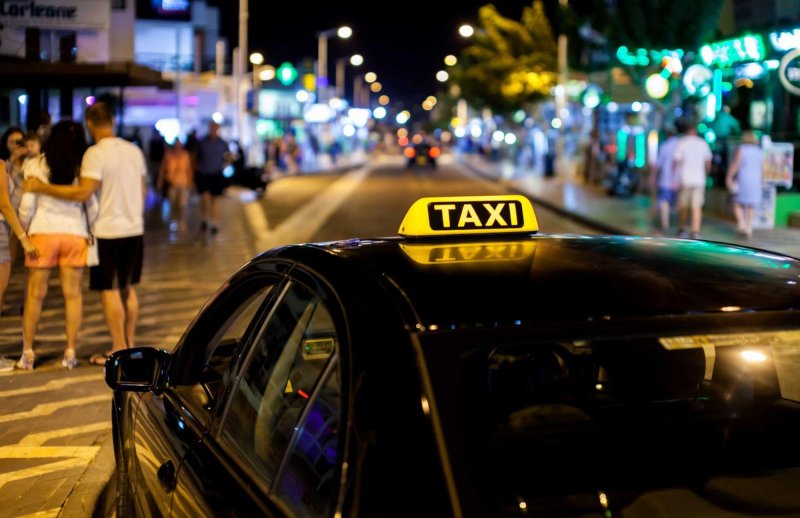 Такси ночного города