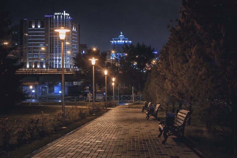 Улицы Новосибирска ночью