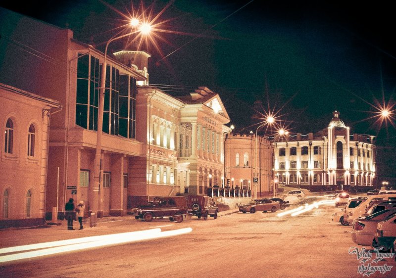 Набережная Томск ночью