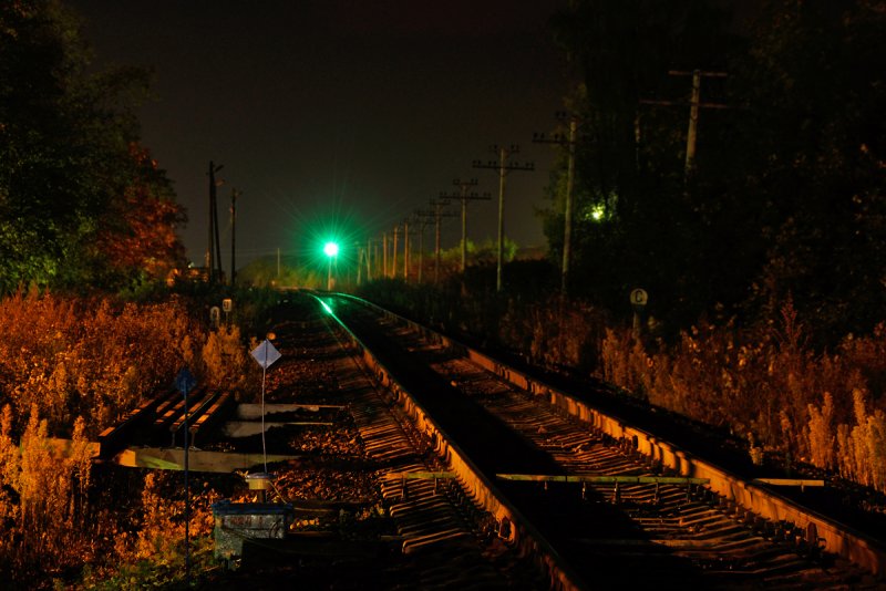 Ночная железная дорога