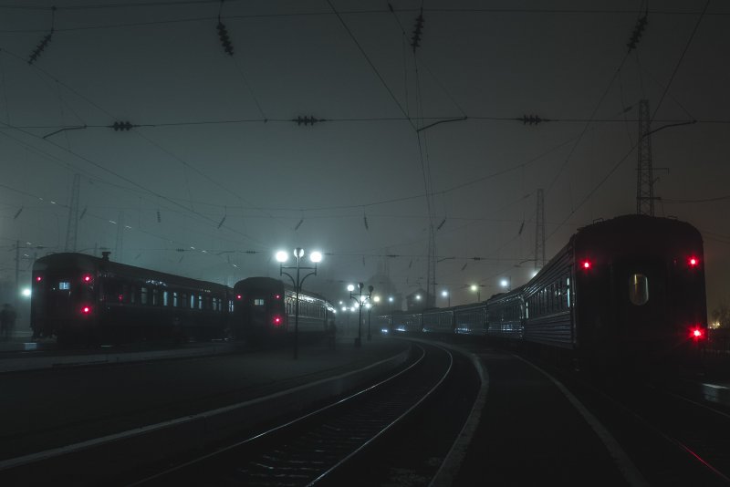 Эстетика поезда ночью