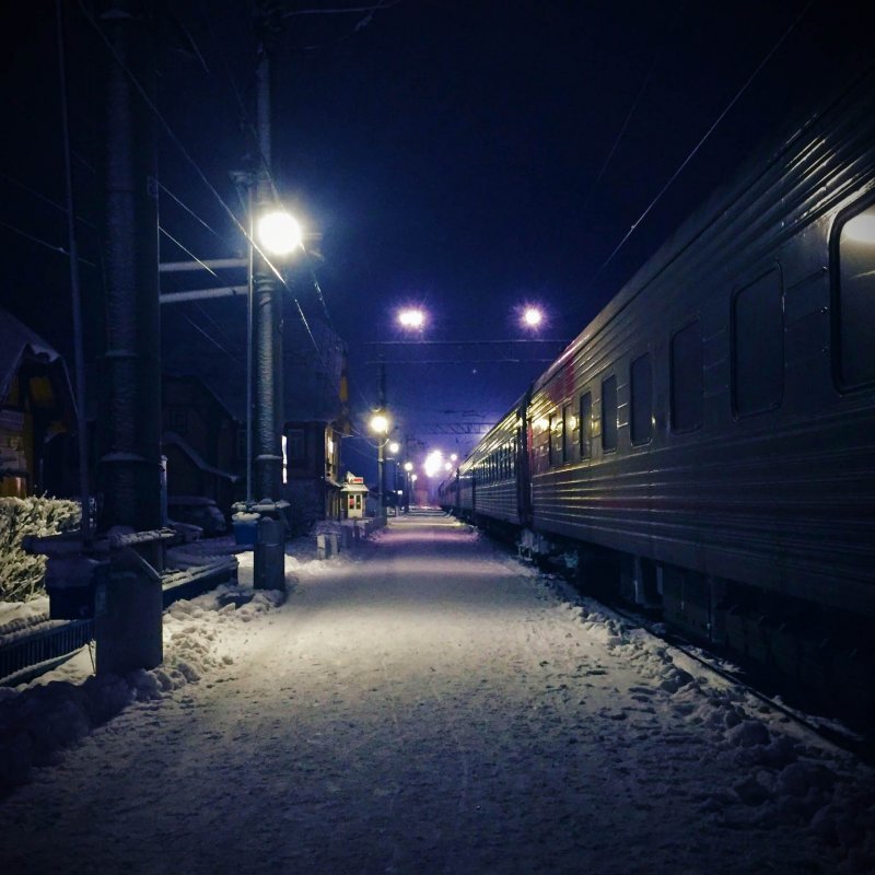 Поезд зима ночь