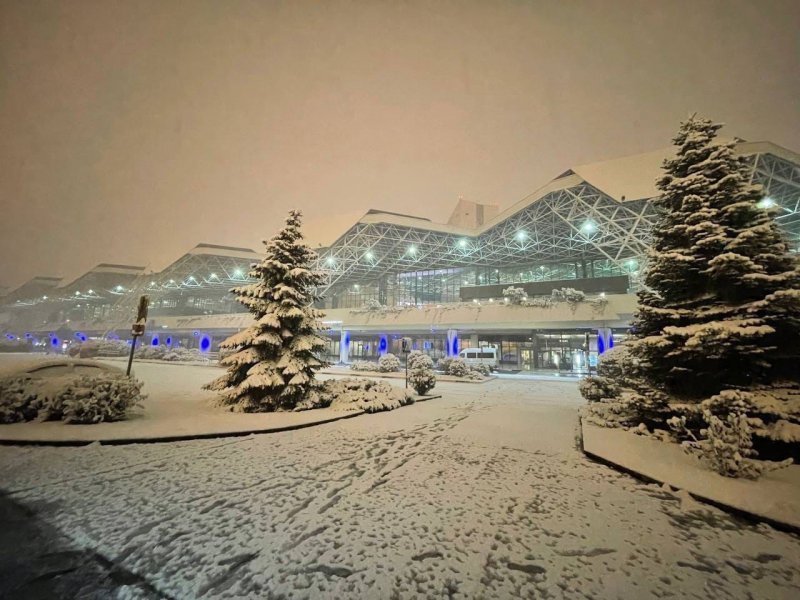 Морпорт Сочи в снегу