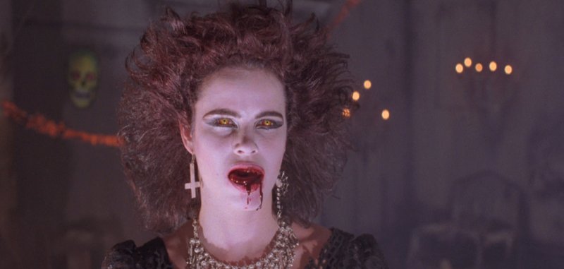 Амелия Кинкейд в ночь демонов 1988