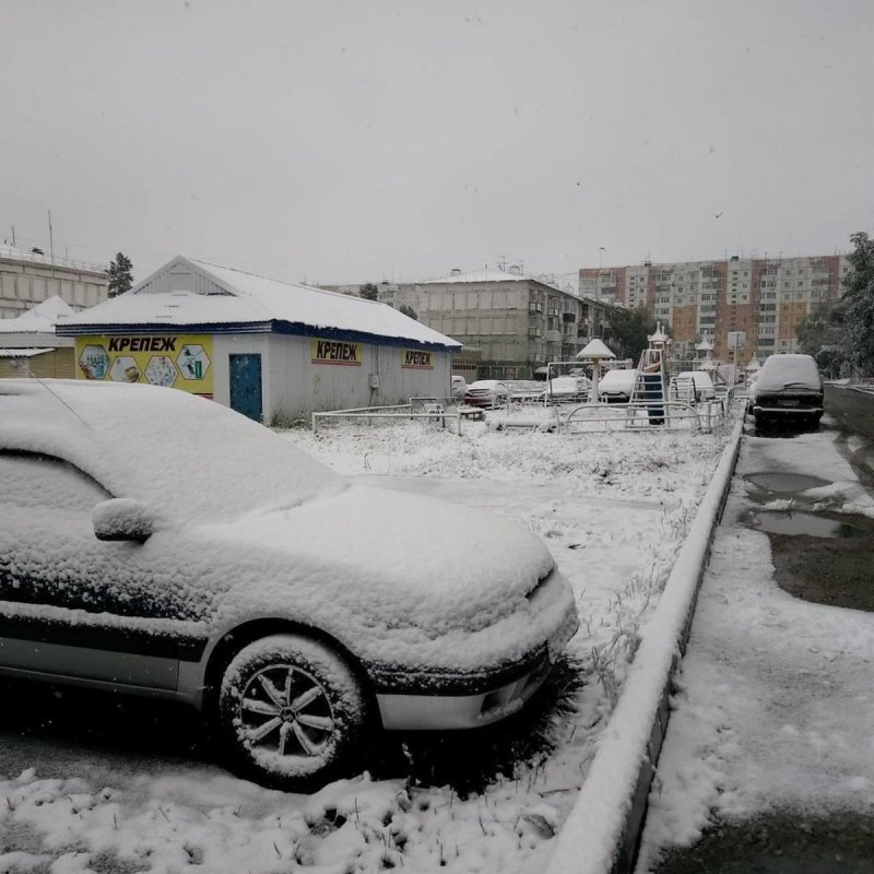Снег в Нерюнгри