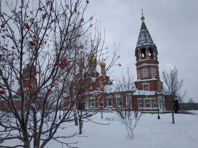 Черный снег в Омске