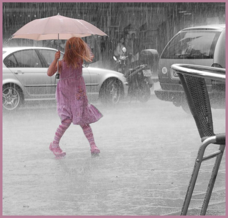 Фотосессия с розовым дождиком
