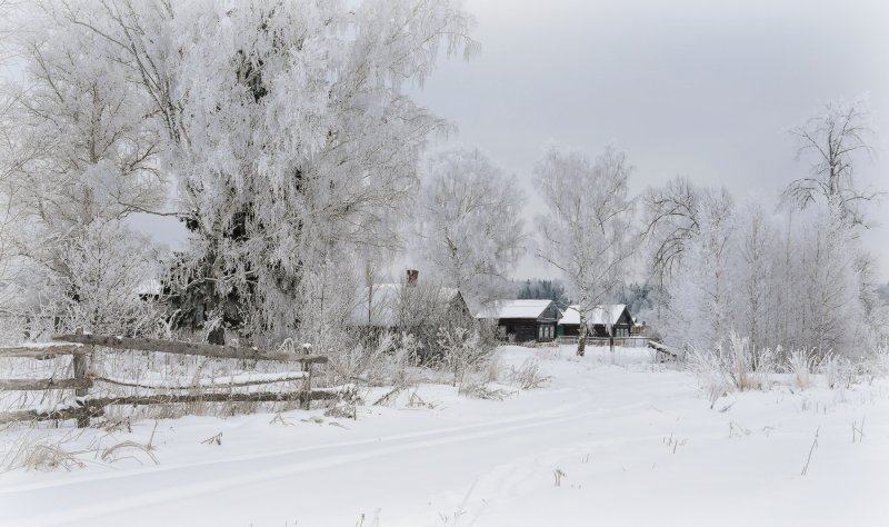 Первый снег в деревне фото на рабочий стол