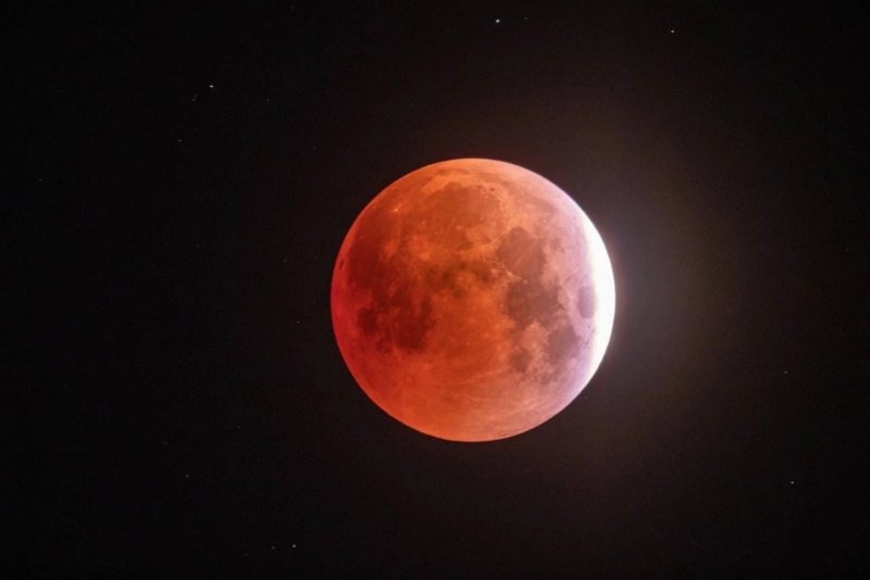 Кроваво- красная киллеровская Луна