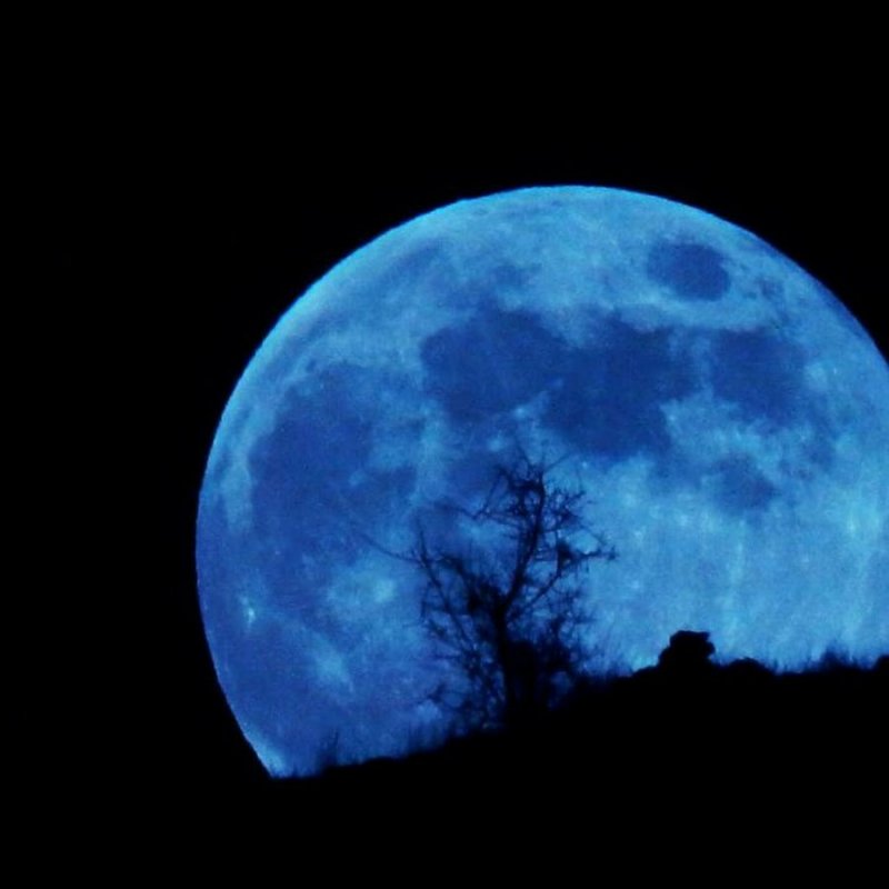 Полнолуние голубая Луна 31 октября
