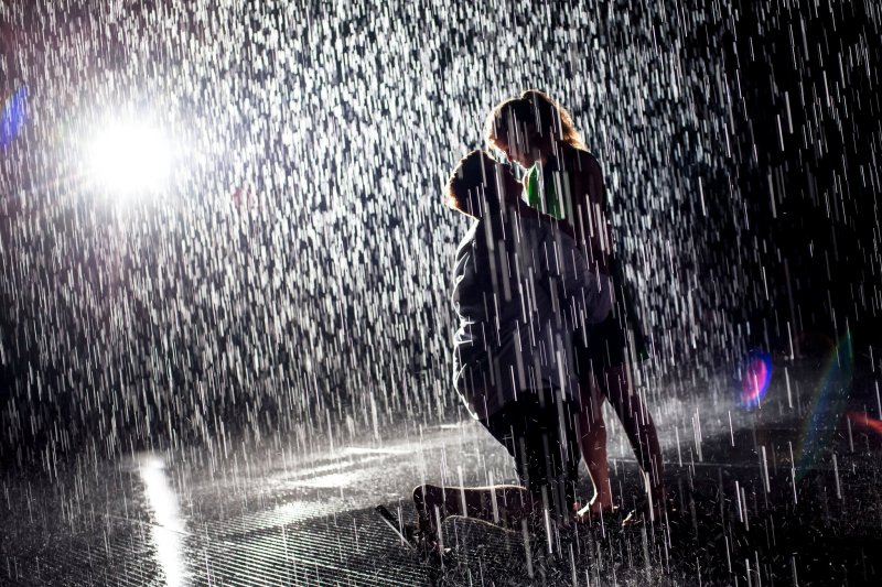 Влюбленные под дождем