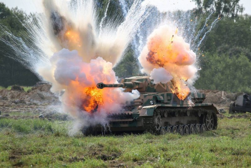 Немецкий танк тигр Курская битва