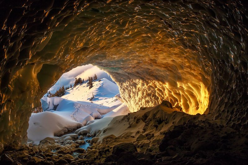 Ледяная пещера, Орегон, США