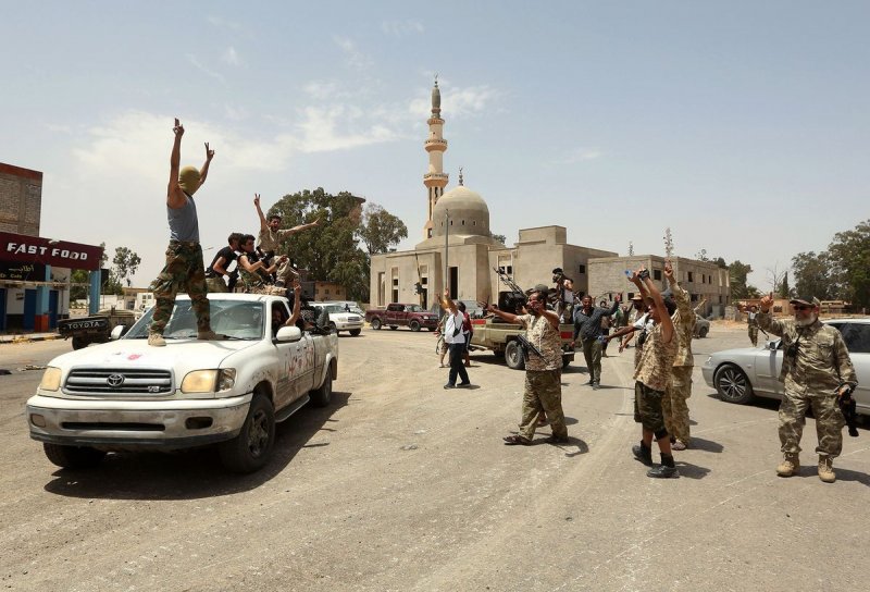 Гражданская война в Ливии 2011 флаг