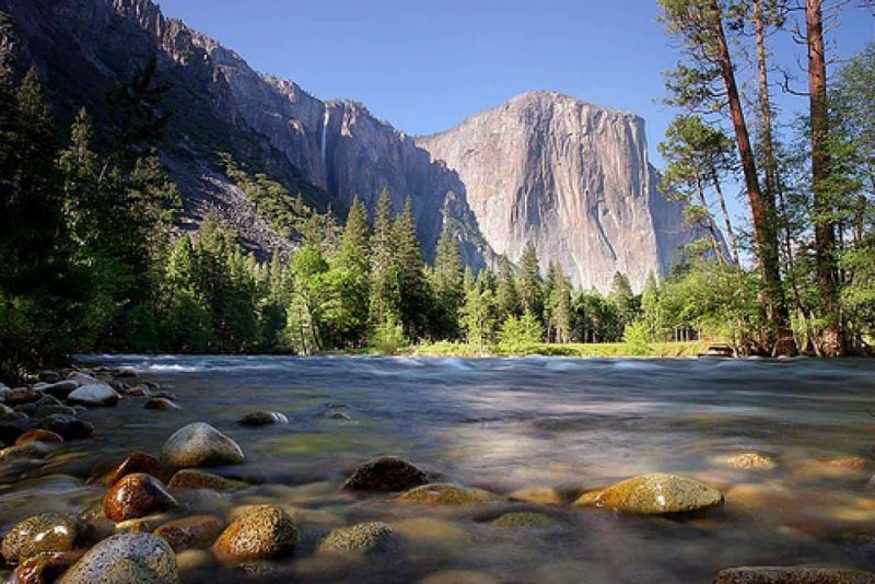 MERCED River Yosemite National Park CA