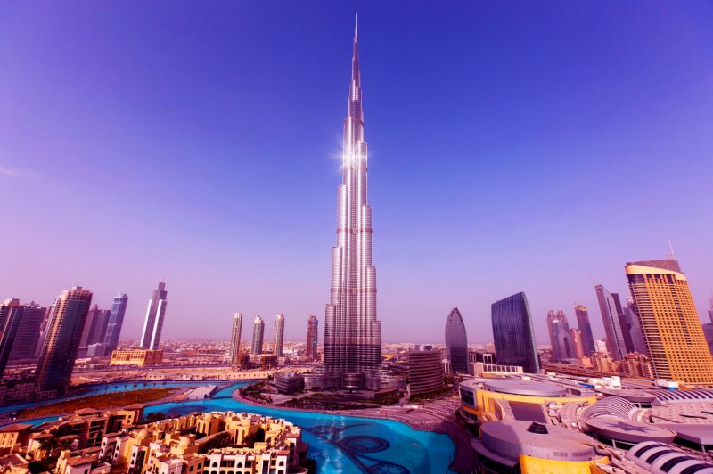 Самый высокий небоскреб Бурдж-Халифа