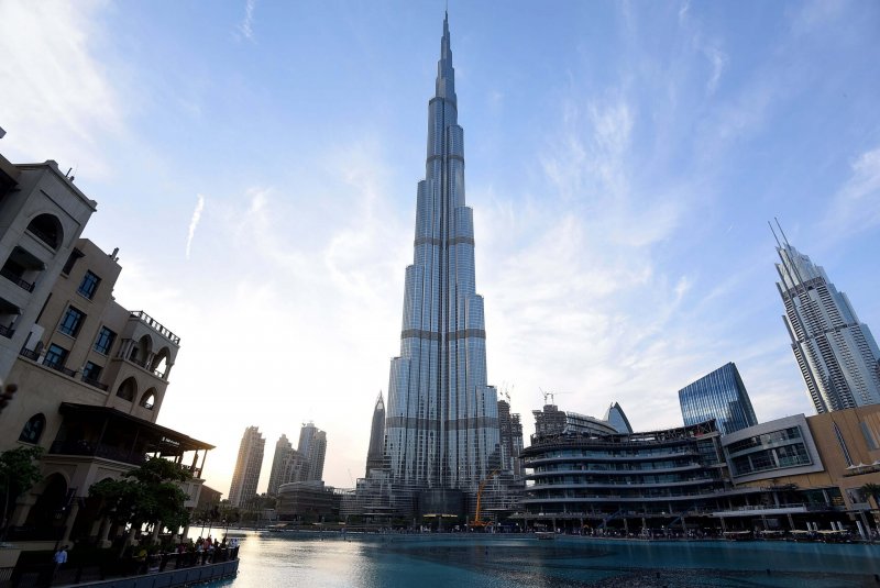 Дубай здание Бурдж Халифа