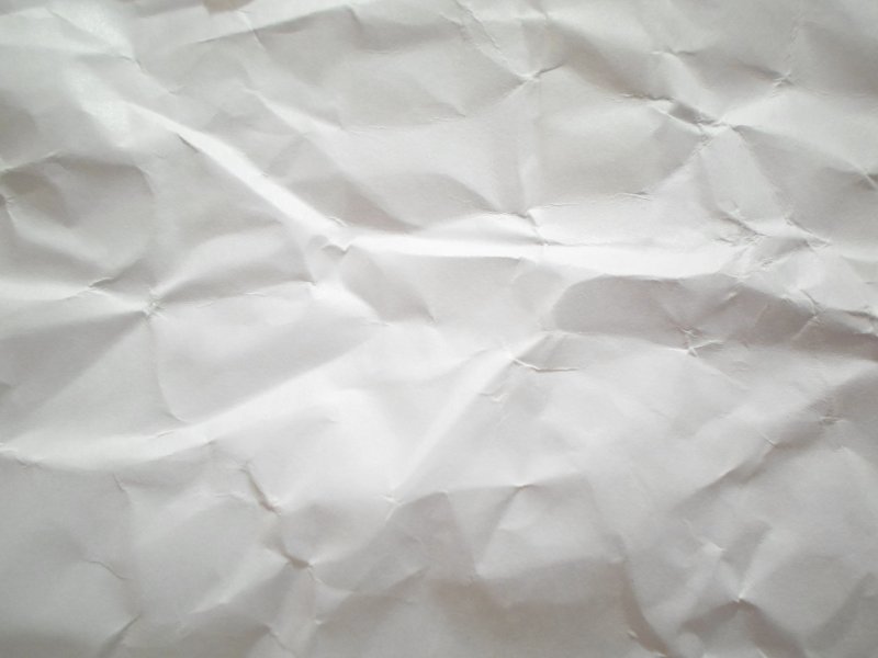 Белая мятая бумага