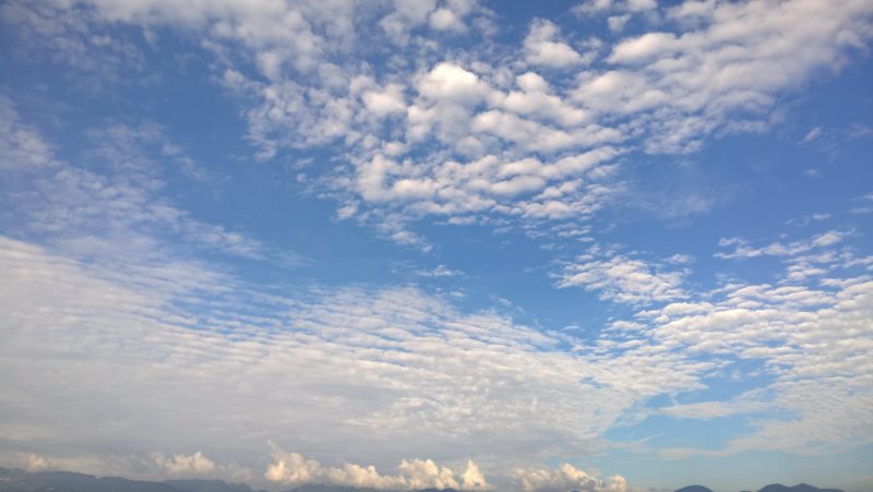 Небо Кучевые облака вид снизу