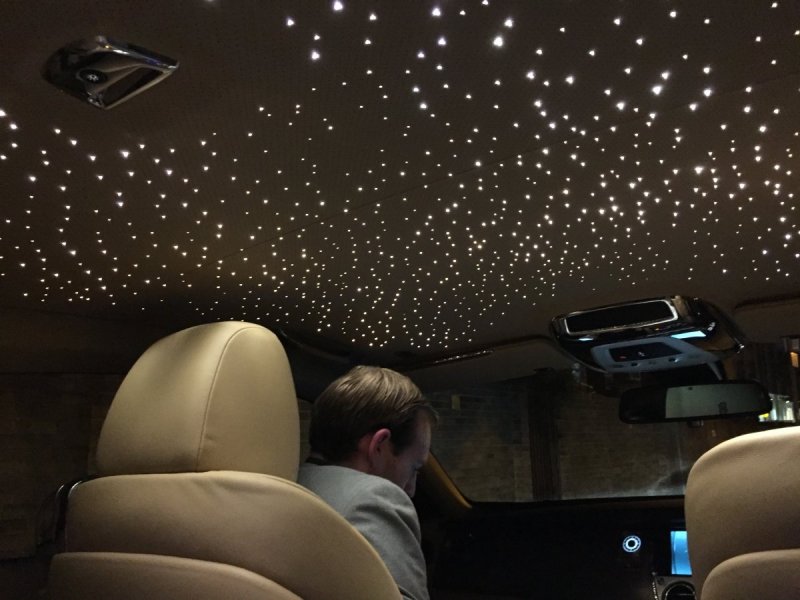 Rolls Royce Wraith салон потолок