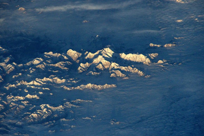 Грозовое облако вид из космоса
